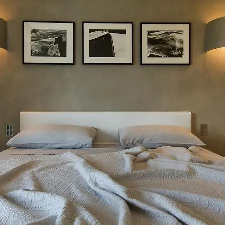Villa Isola Bella Sleeps 8 Pool Air Con Wifi Stresa